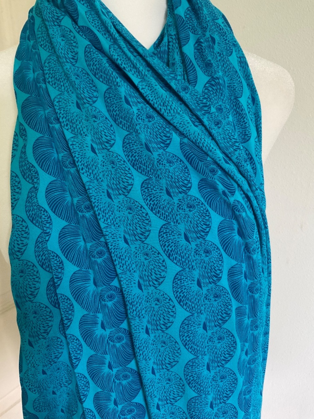 Pareo / scarf - Picture 2 of 3